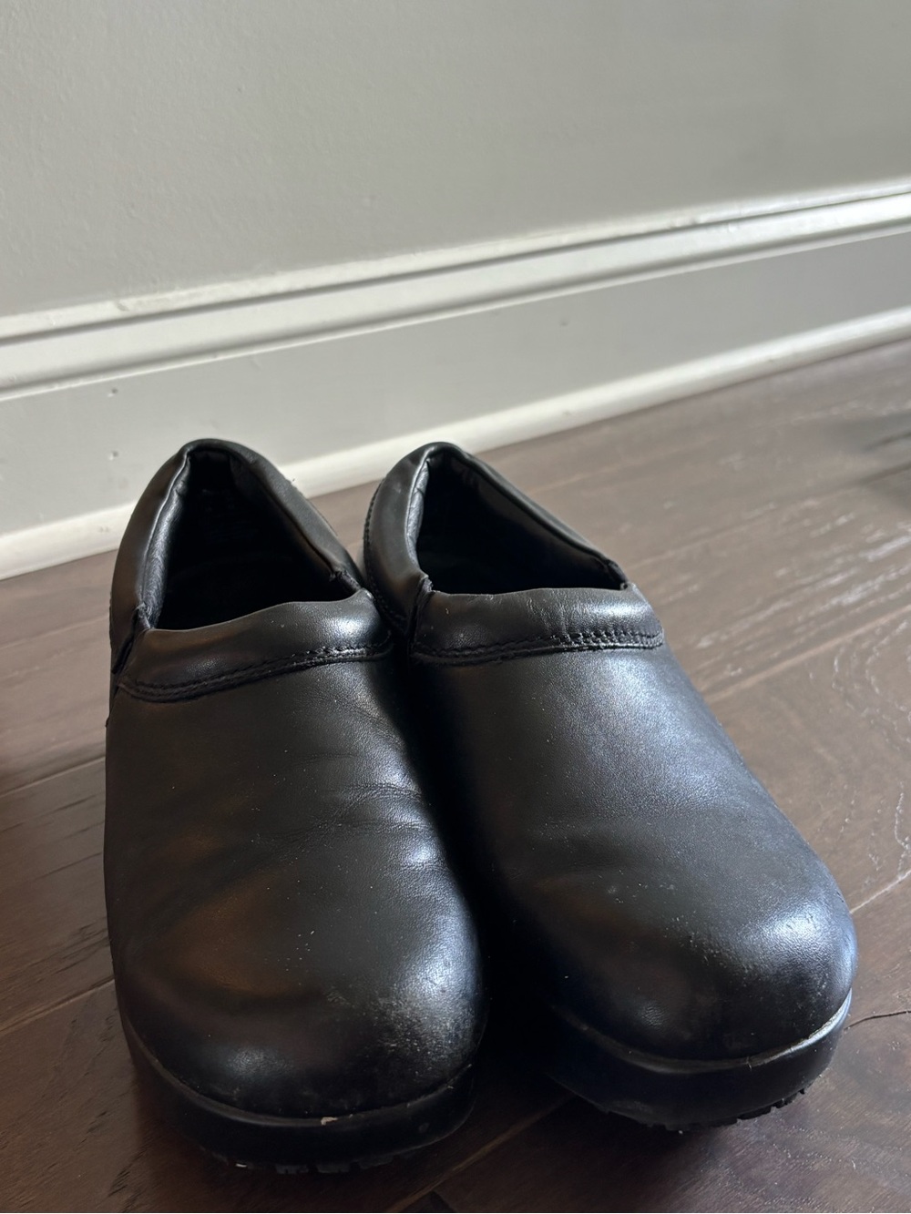 Women's Black Slip-On Comfort Work Shoes